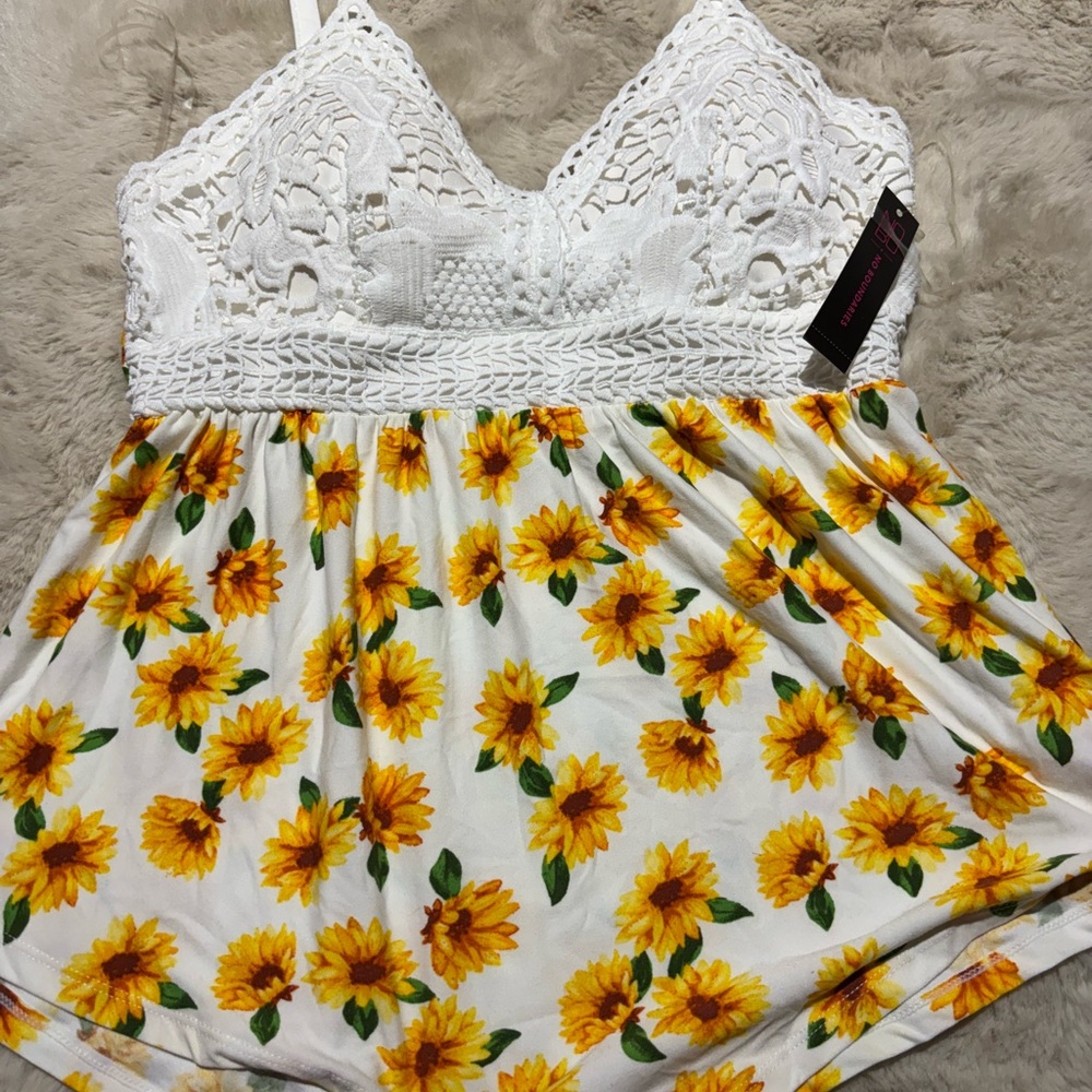 No Boundaries White Lace Camisole with Yellow Floral Design